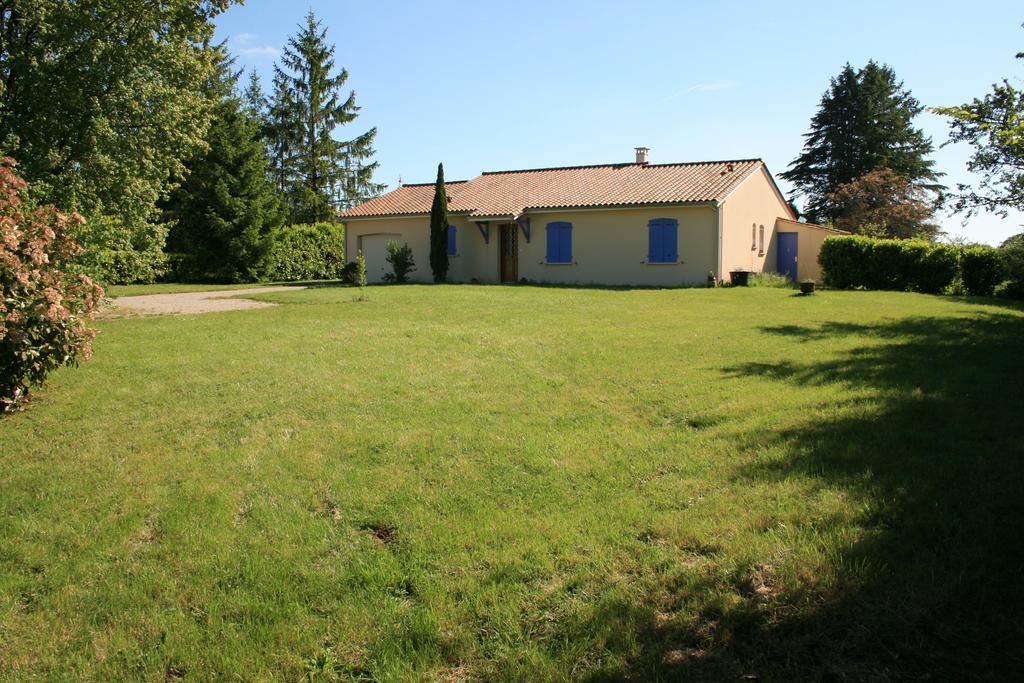 Le Camp De Ferie Villa Monpazier Bilik gambar