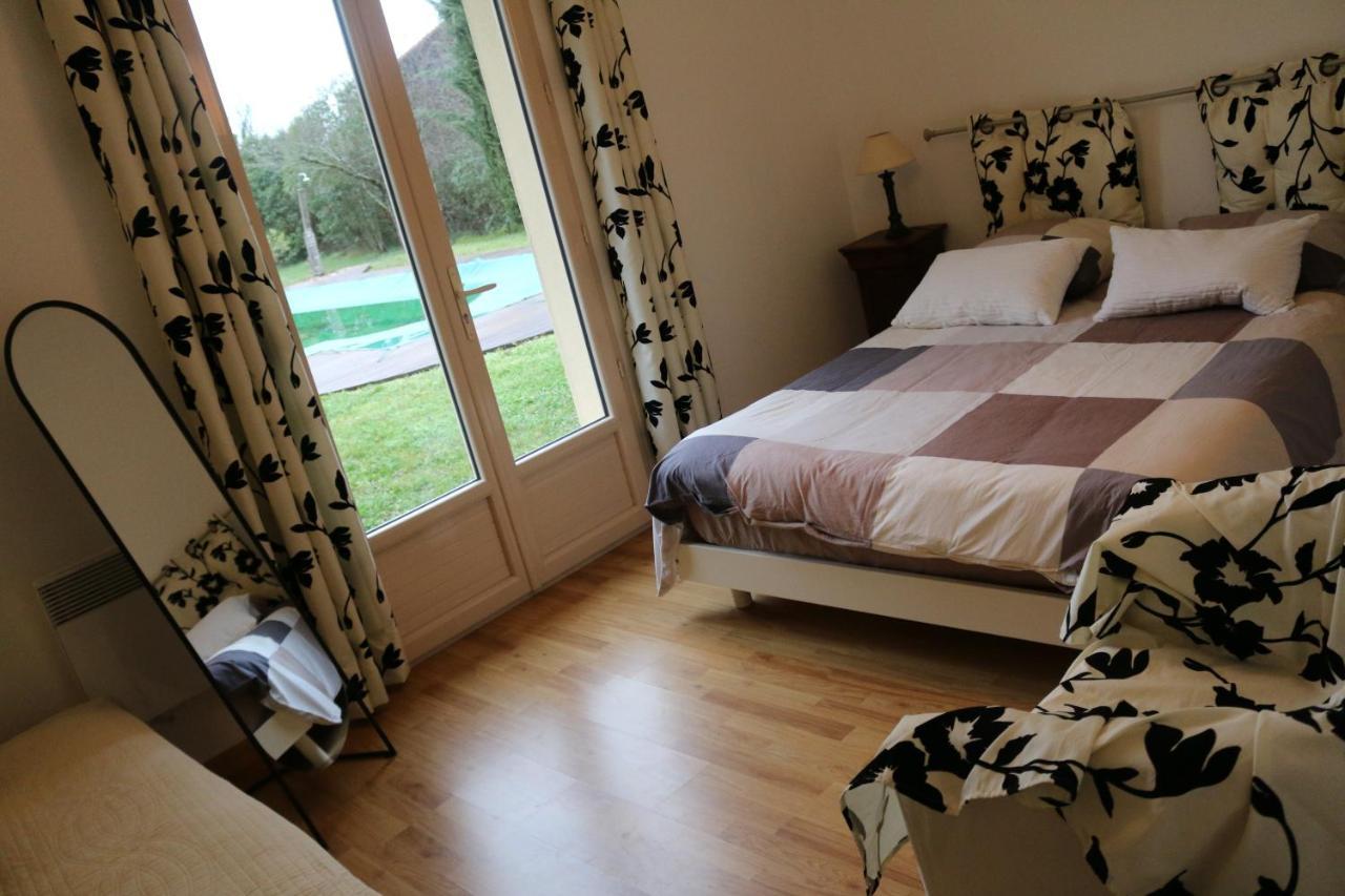 Le Camp De Ferie Villa Monpazier Luaran gambar